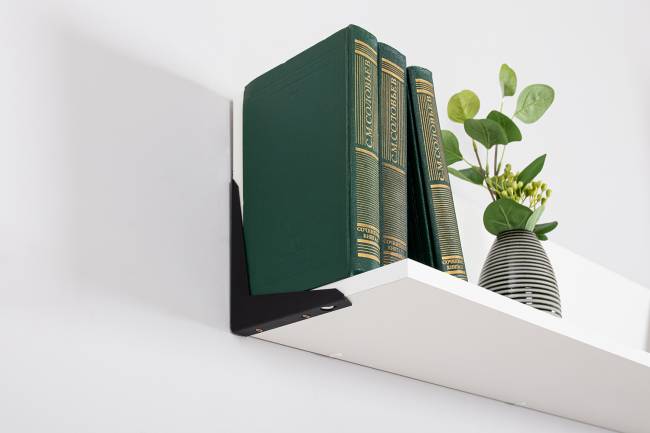 TV-тумба-комод с двумя навесными полками и пенал со стеклом в гостиную Валенсия цвет белый шагрень