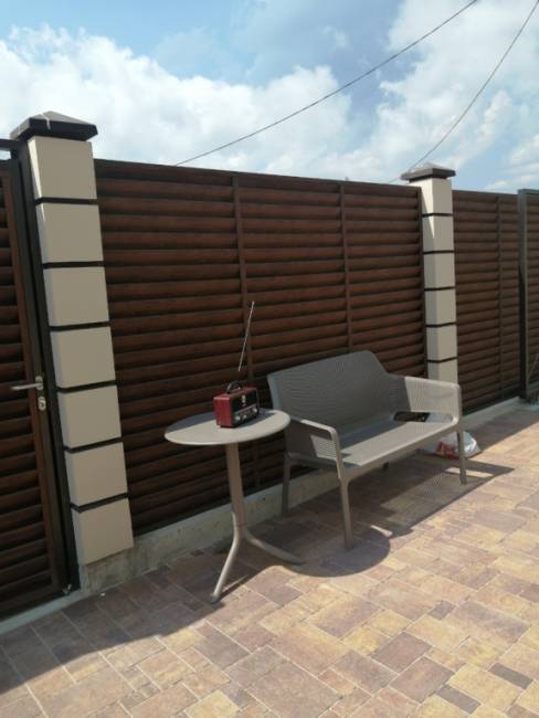 Стол пластиковый обеденный Spritz + Spritz Mini тортора Ø605х400-765 мм