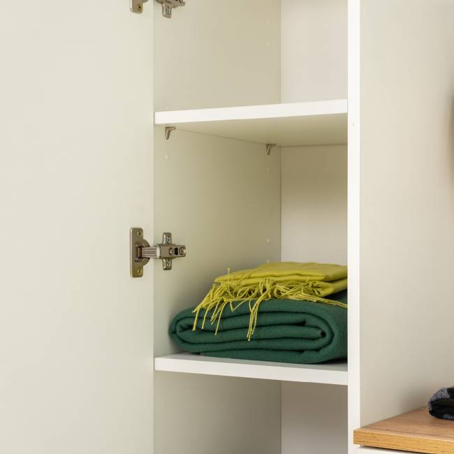 Шкаф-пенал Октава 13.228 цвет белый шагрень/дуб крафт золотой Шкаф-пенал Октава 13.228 цвет белый шагрень/дуб крафт золотой