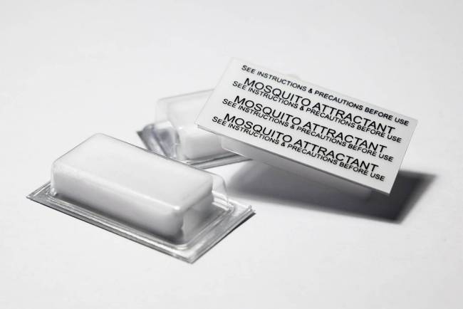 Приманка для комаров и мошки "Octenol Black kill" из 3 шт