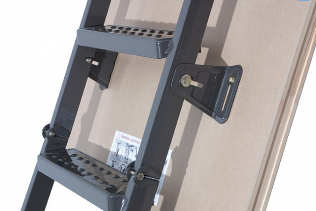 Чердачная лестница Fakro LMS Metall