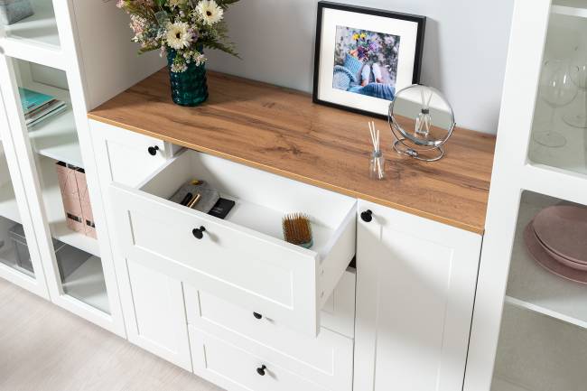 Шкаф-витрина 2-х дверный Остин 16.394.02 цвет белый шагрень/дуб крафт золотой