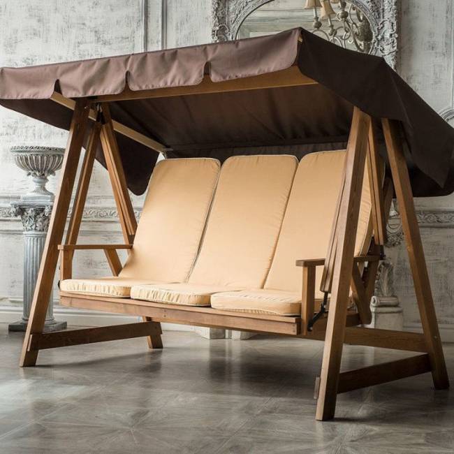 Качели из дерева "Floresta" Cappuccino (из лиственницы) 3-х местные